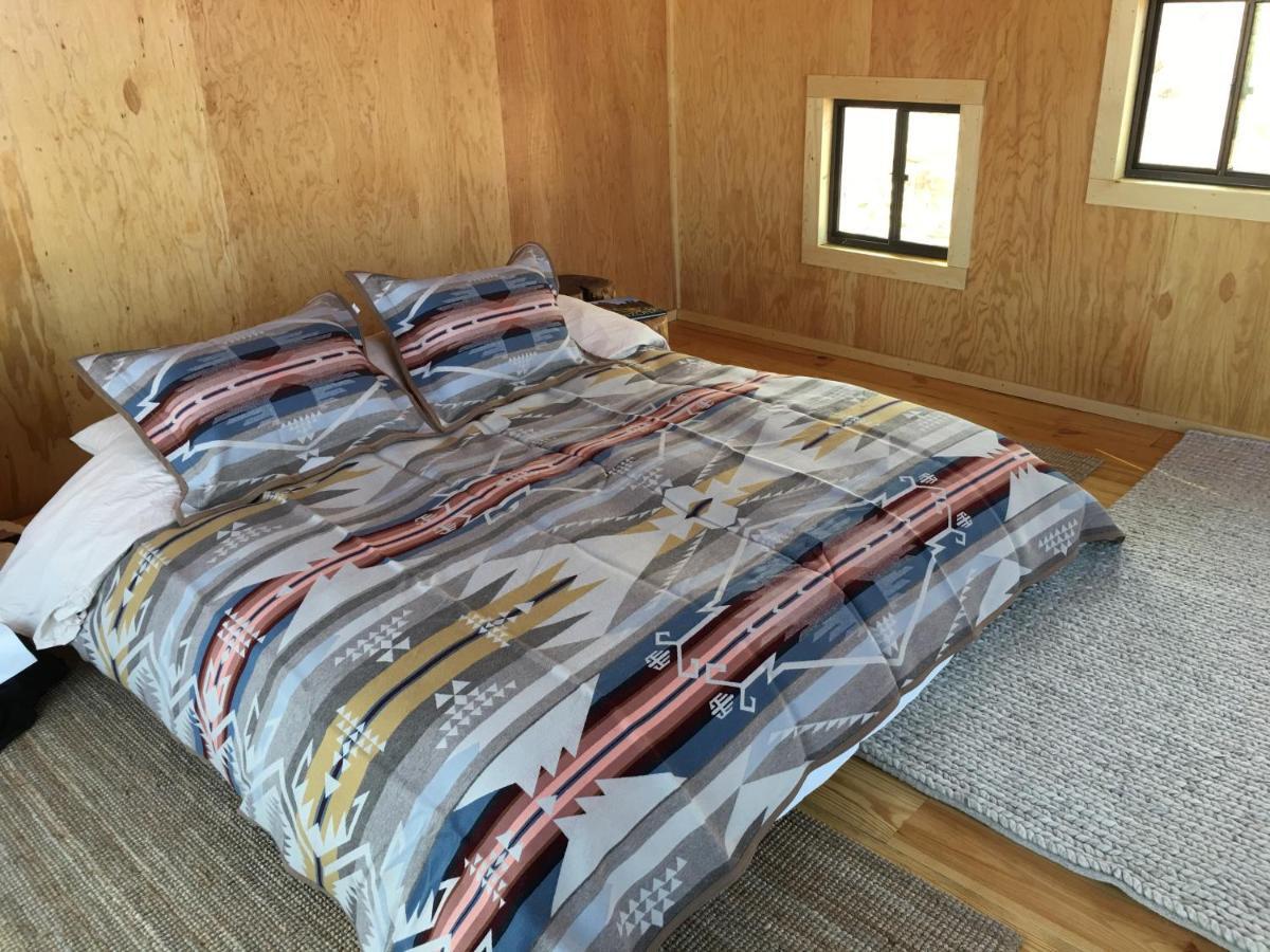 Shash Dine' Ecoretreat Bed & Breakfast Page